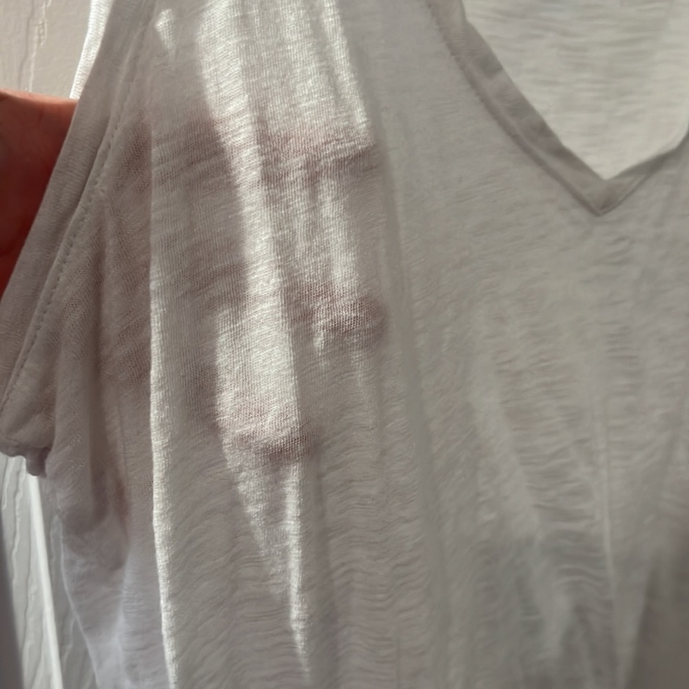 Express White Tank - Picture 3 of 5